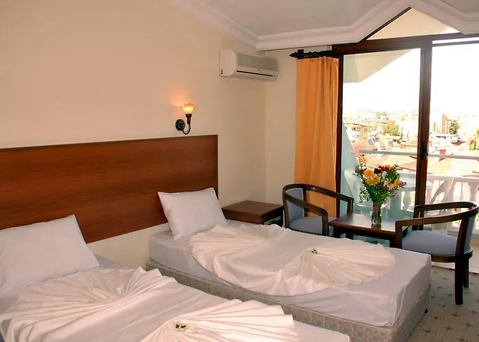 Palmiye Garden 3* Side